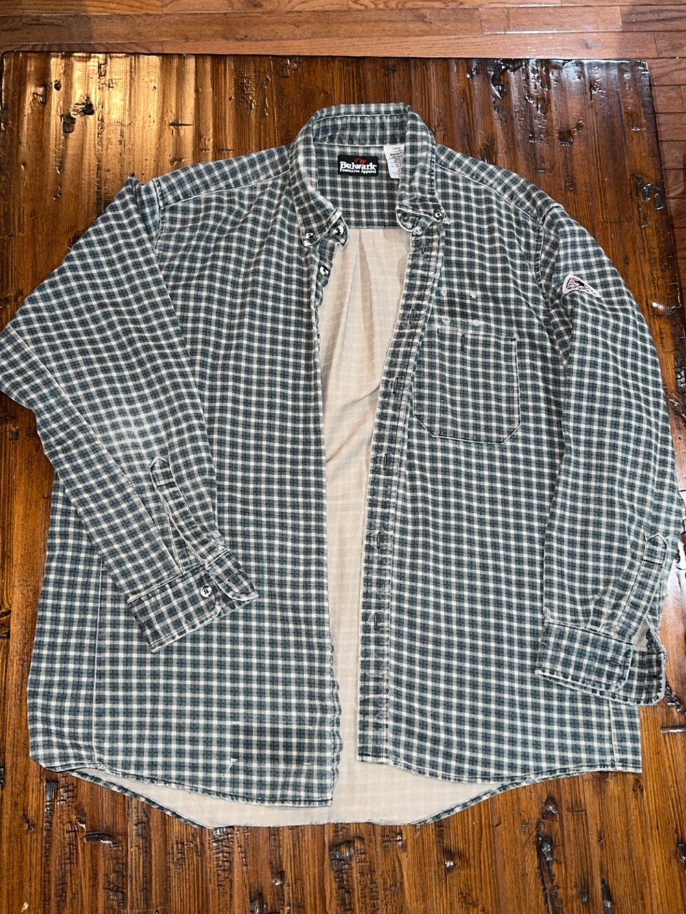 Bulwark FR flame resistant men’s work shirt long sleeve size lrg rg